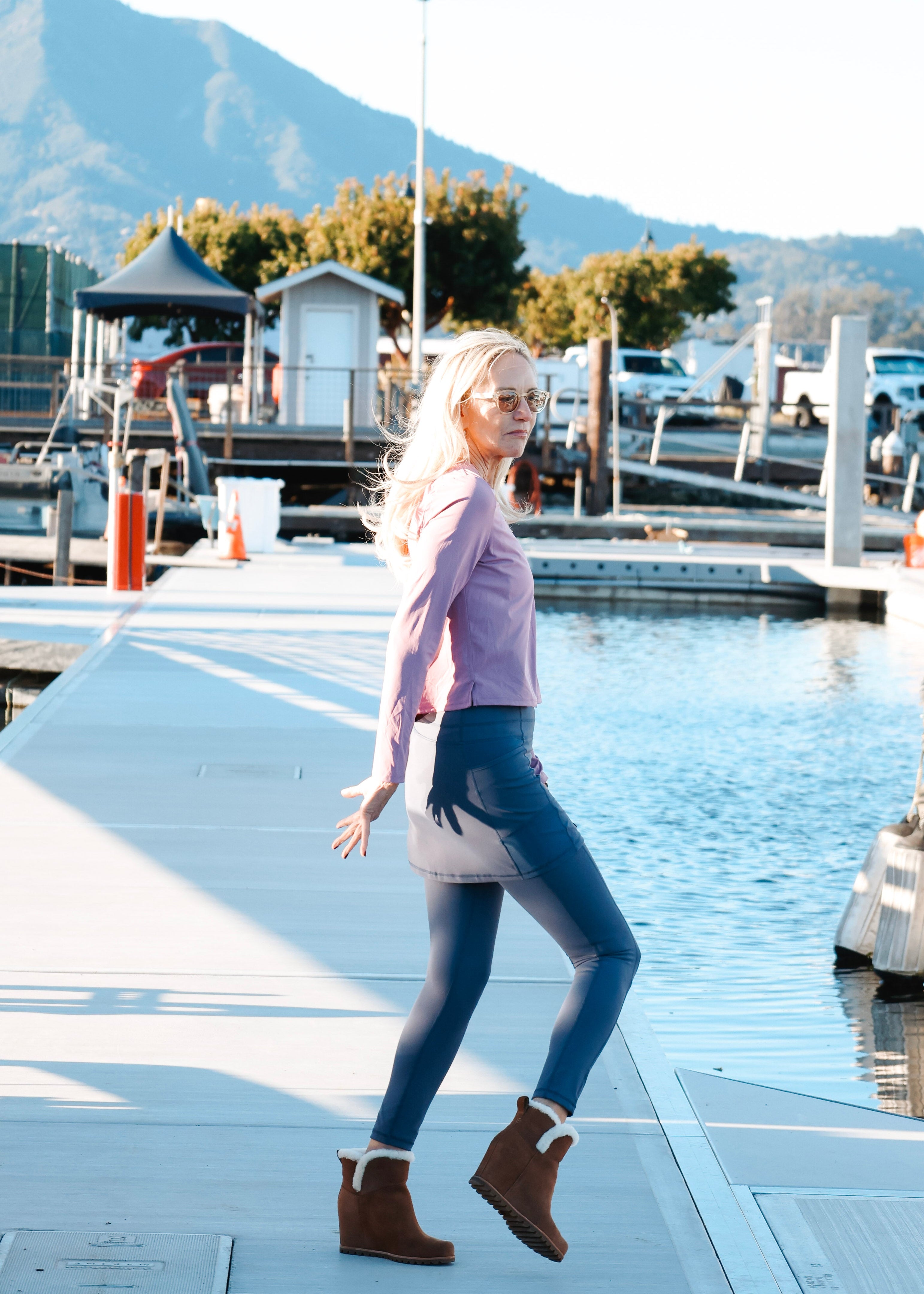 Ribbed Skirted Leggings in Long Blue