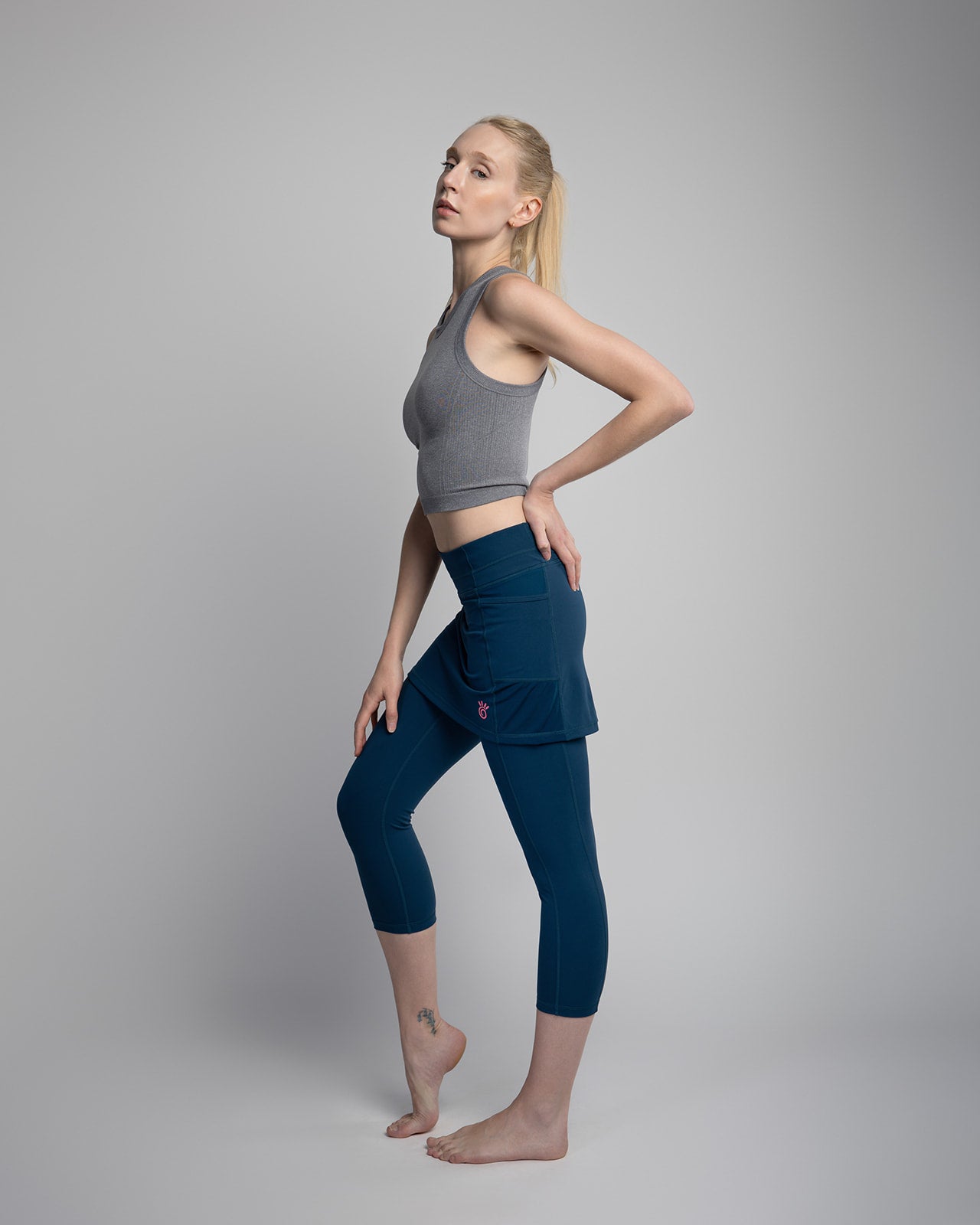 tennis skirt with leggings