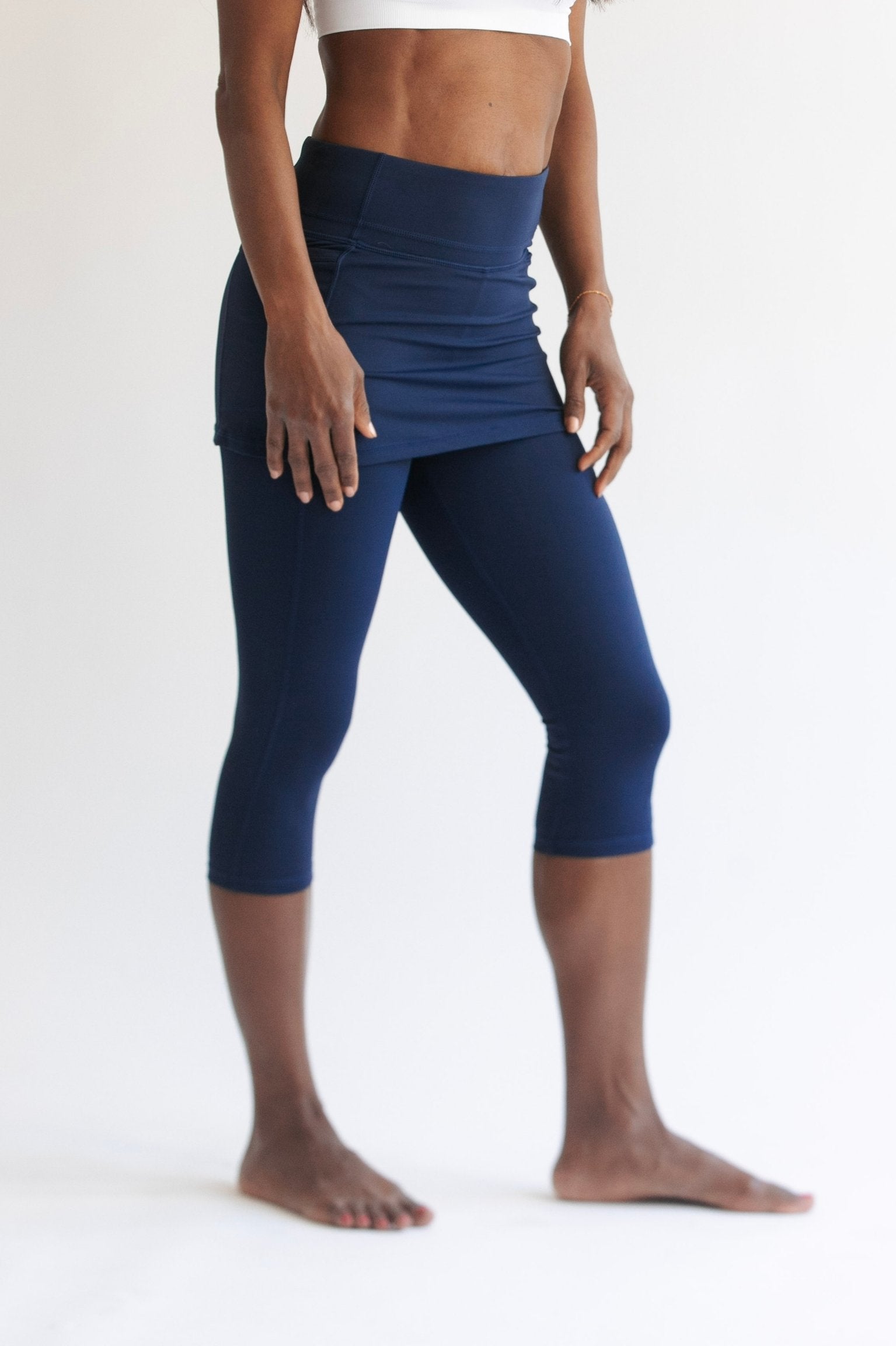 Athletics Leggings for Tennis with Ball Pockets. Sun Protective Clothing for Sports